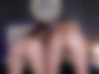 AMMBER-HONEY's Live Sex Cam Show