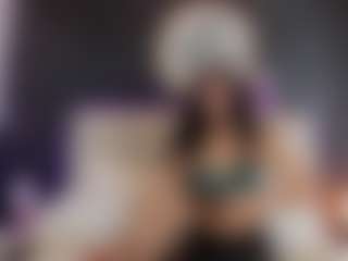 Live cam show with AMMBER-HONEY - Tattoos on Soda Cam