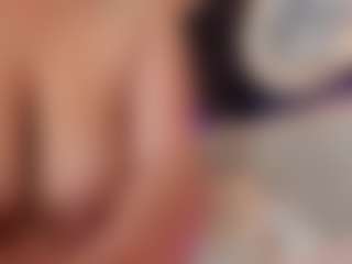 AMMBER-HONEY's Live Sex Cam Show