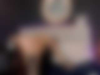 AMMBER-HONEY's Live Sex Cam Show