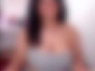 anna-curly18's Live Sex Cam Show
