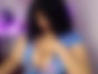 anna-curly18's Live Sex Cam Show