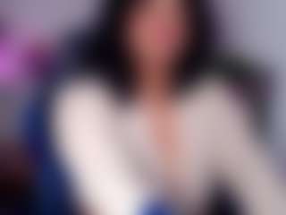 anna-curly18's Live Sex Cam Show