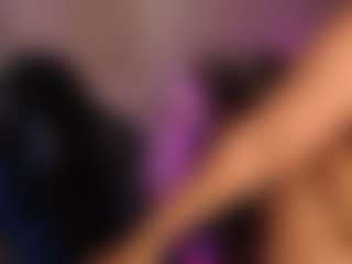 anna-curly18's Live Sex Cam Show