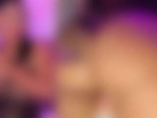 AnnitaLawrence's Live Sex Cam Show