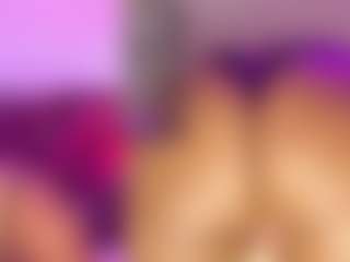 AnnitaLawrence's Live Sex Cam Show