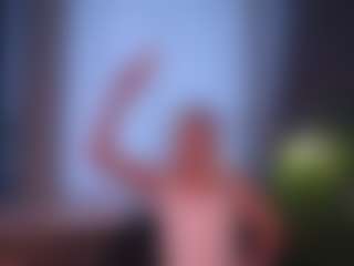 Live cam show with Monica - Bedroom on CSO-WL
