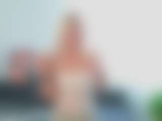 Live cam show with Monica - Innocent on Camsoda Late Night