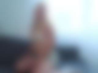 Live cam show with Monica - Foot Fetish on Uber Horny