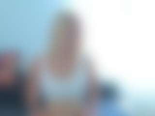 Live cam show with Monica - Ass Clapping on Camsoda