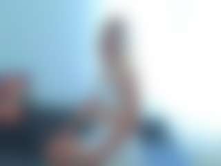 Live cam show with Monica - Moaning on xxxlivecams.org