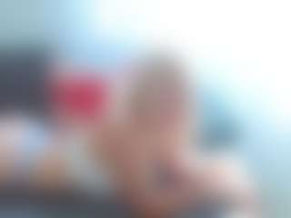 Live cam show with Monica - Body Massage on Dolls Live