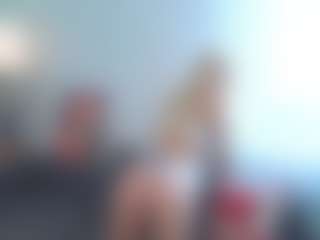 Live cam show with Monica - Cute on Milfs Live