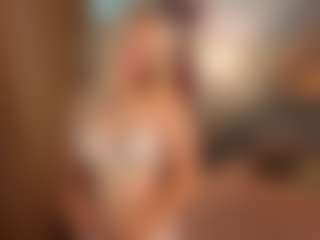 Live cam show with Monica - Pornstar Cosplay on eurowanks.com