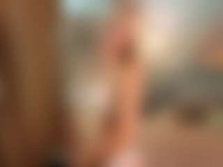Live cam show with Monica - Pornstar Cosplay on sexytreat.net