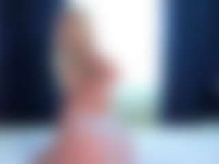 Live cam show with Monica - Athletic on Camming Site