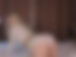 Live cam show with Monica - Solo on sexytreat.net