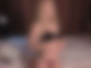 Live cam show with Monica - Spankass on Hubzter Live