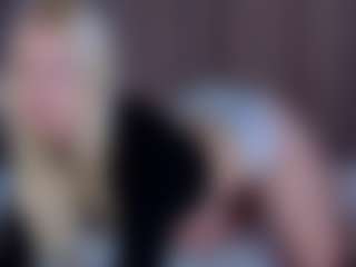 Live cam show with Monica - Student on Camsoda