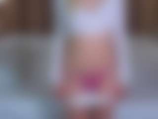 Live cam show with Monica - Moan on sexylive.show