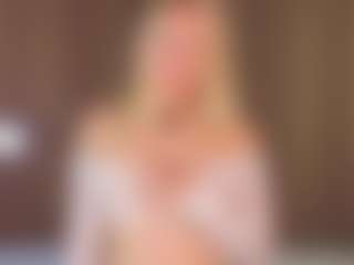 Live cam show with Monica - Slap on TeamSkeetLive