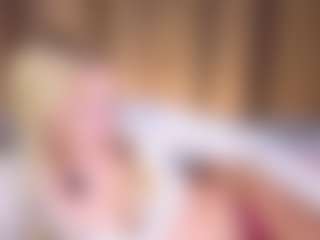 Live cam show with Monica - Blonde Hair on SmokeAndPoke