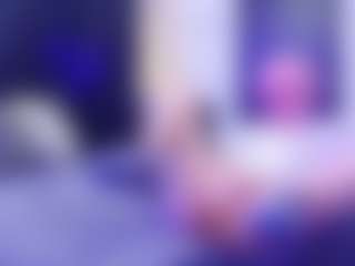 Live cam show with Axell-stone - Brown Eyes on CamwithHer