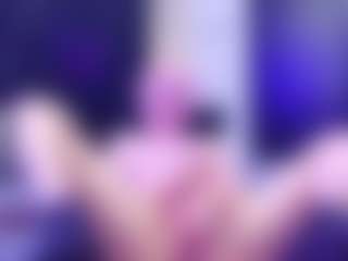 Live cam show with Axell-stone - Average on Fling VIP Chat