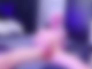 Live cam show with Axell-stone - Smoking on Camsoda