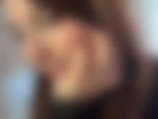 Live cam show with DaciaLinebarger - Green Eyes on livesuperchat.net