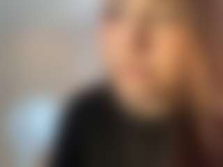 Live cam show with DaciaLinebarger - Public Mature on crypto-cams