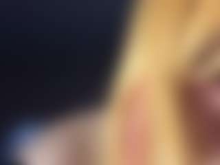 Live cam show with DaciaLinebarger - Genital Piercings on livesuperchat.net