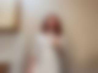 Live cam show with DanetteCayton - Average on Camsoda
