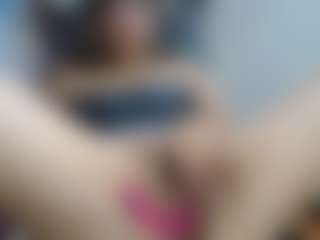 Live cam show with Dulcerodriguez1 - Tease Brown Hair on Milfs Live