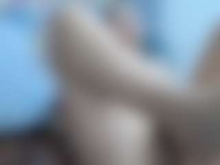 Live cam show with Dulcerodriguez1 - Athletic Dildo on CamwithHer