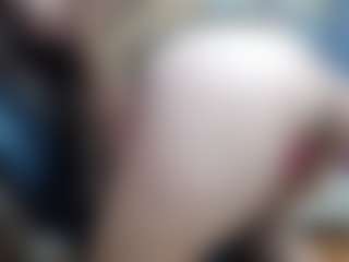 Live cam show with Dulcerodriguez1 - Big Tits on AdultVida.com