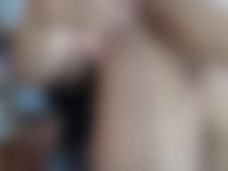 Live cam show with Dulcerodriguez1 - BBW on Mixed Magazine Live