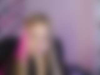 emma-bless's Live Sex Cam Show