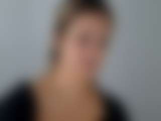 Lara's Live Sex Cam Show