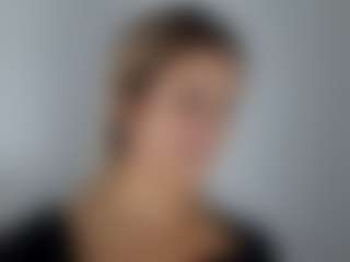 Lara's Live Sex Cam Show