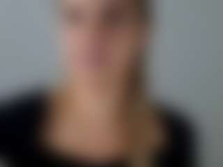 Lara's Live Sex Cam Show