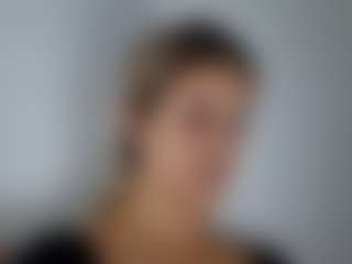 Lara's Live Sex Cam Show