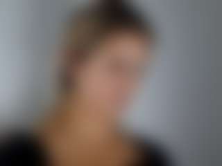 Lara's Live Sex Cam Show
