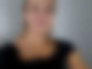 Lara's Live Sex Cam Show