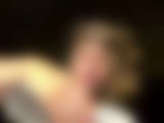Live-Cam-Show mit MaryaZuehlsdorff - Facial auf Camsoda