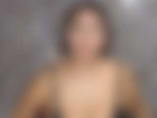 miarouse1531's Live Sex Cam Show