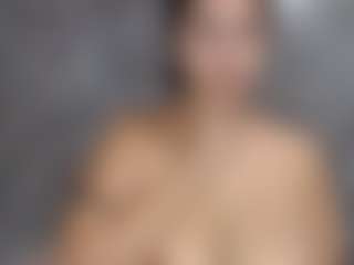 miarouse1531's Live Sex Cam Show