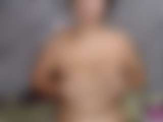 miarouse1531's Live Sex Cam Show