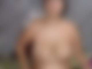 miarouse1531's Live Sex Cam Show