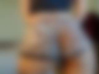 Live cam show with PandoraSigona - Gray Eyes on StripNow